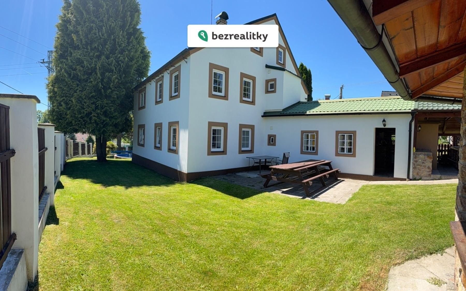 Prodej domu 290 m² - foto 1