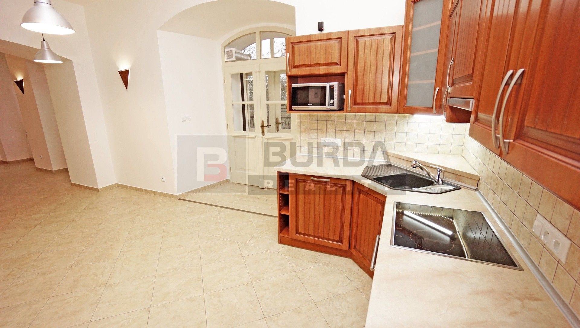 Pronájem bytu 3+kk 124 m² - foto 8