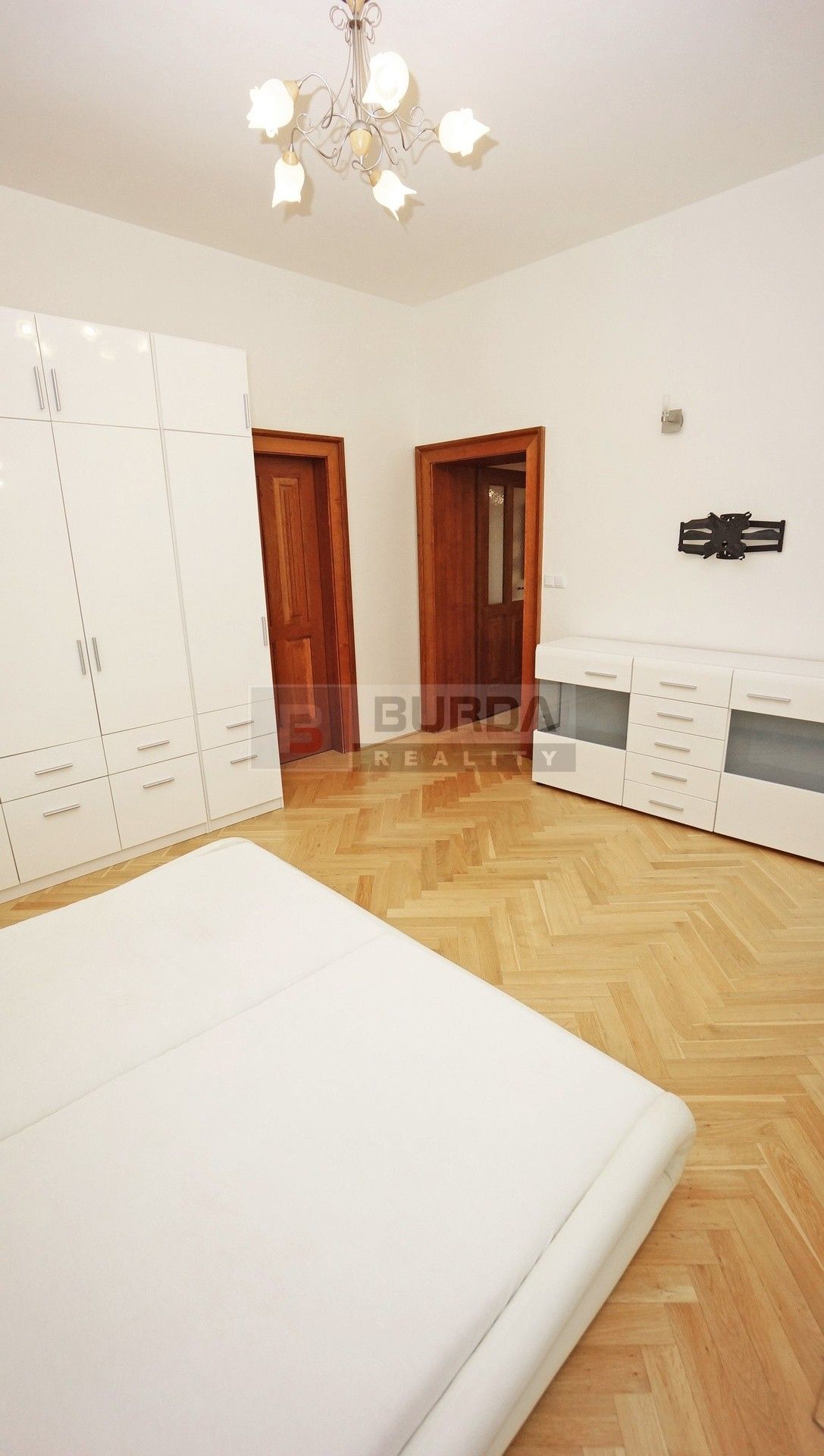 Pronájem bytu 3+kk 124 m² - foto 13