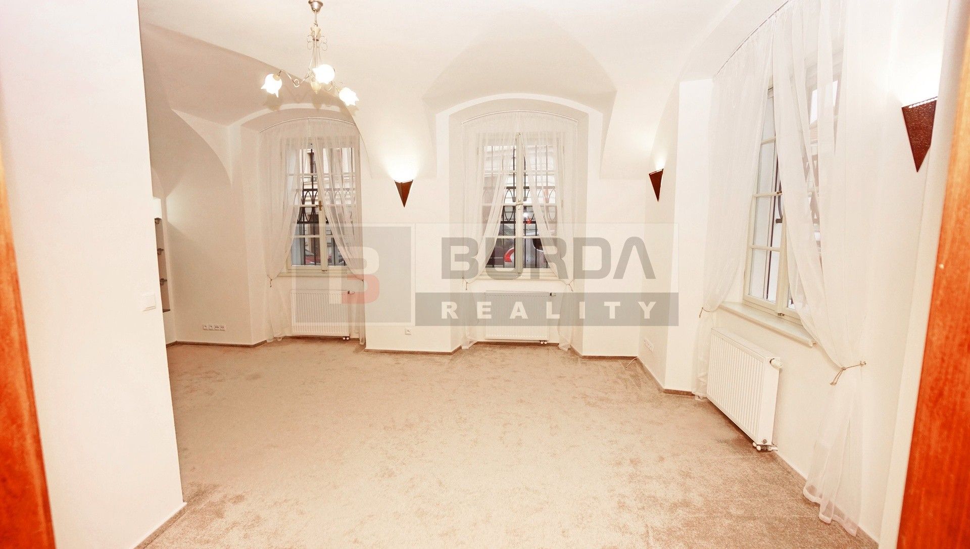 Pronájem bytu 3+kk 124 m² - foto 17
