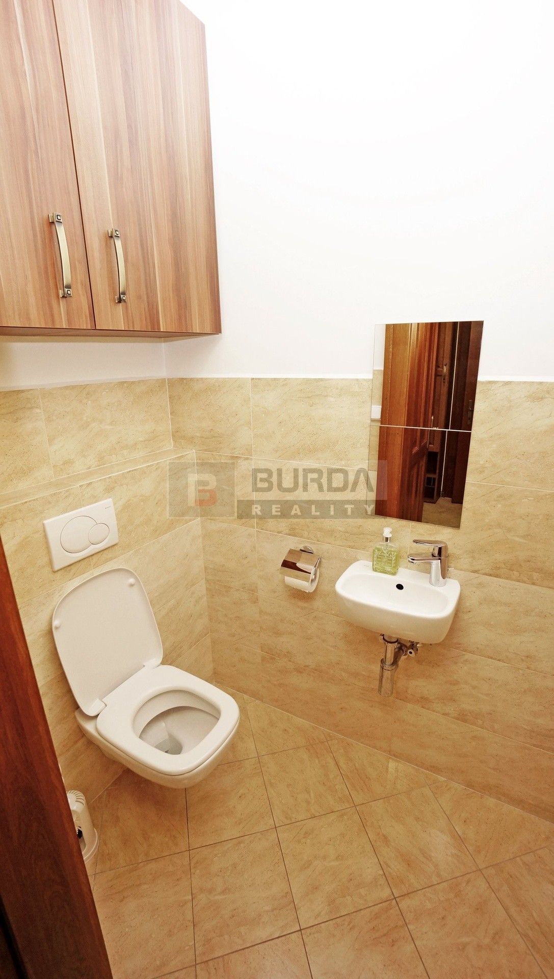 Pronájem bytu 3+kk 124 m² - foto 22