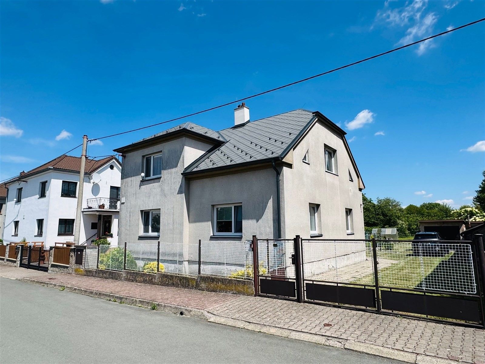 Prodej domu 240 m² - foto 1