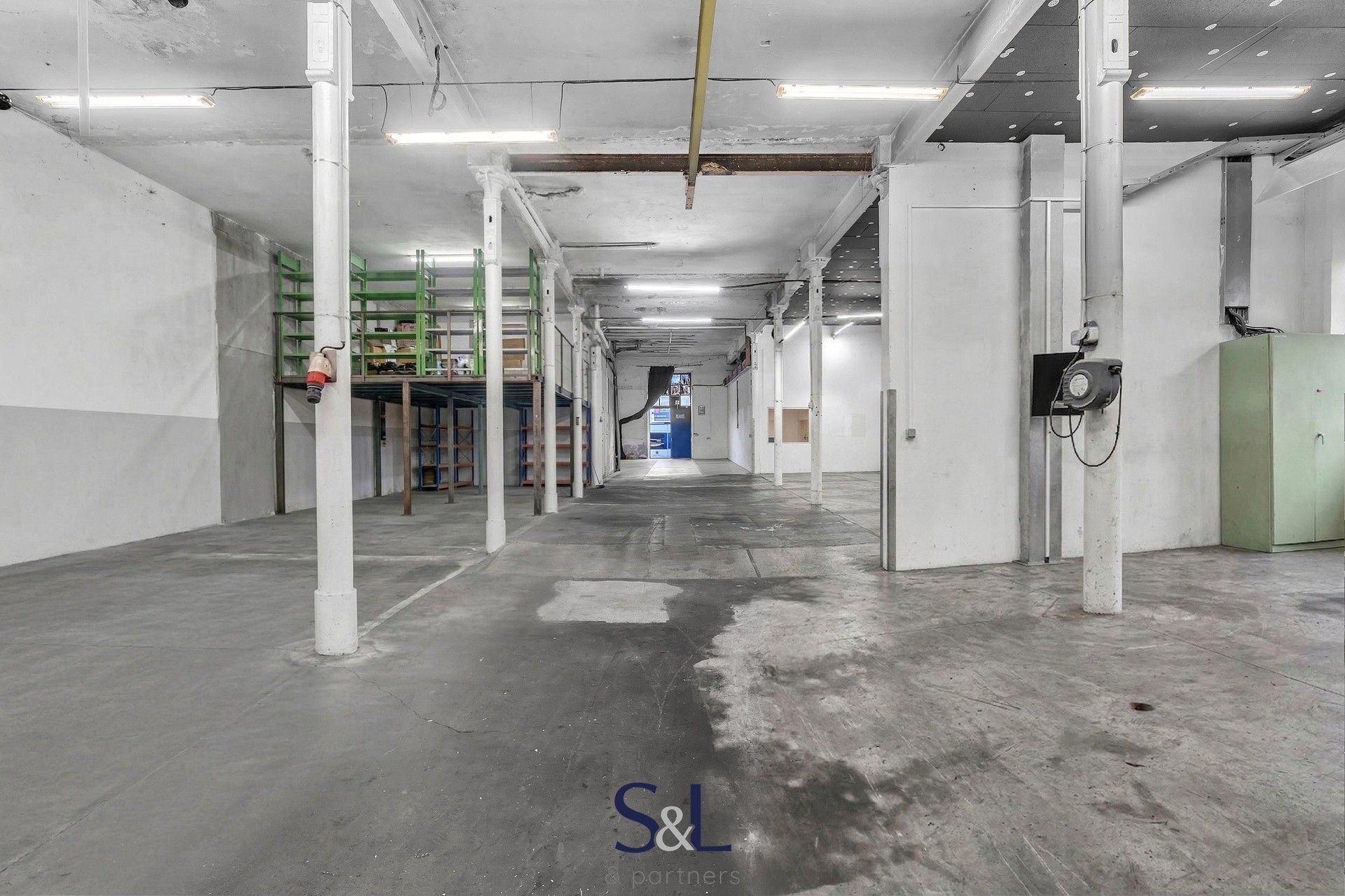 Prodej komerčního prostoru 626 m² - foto 5
