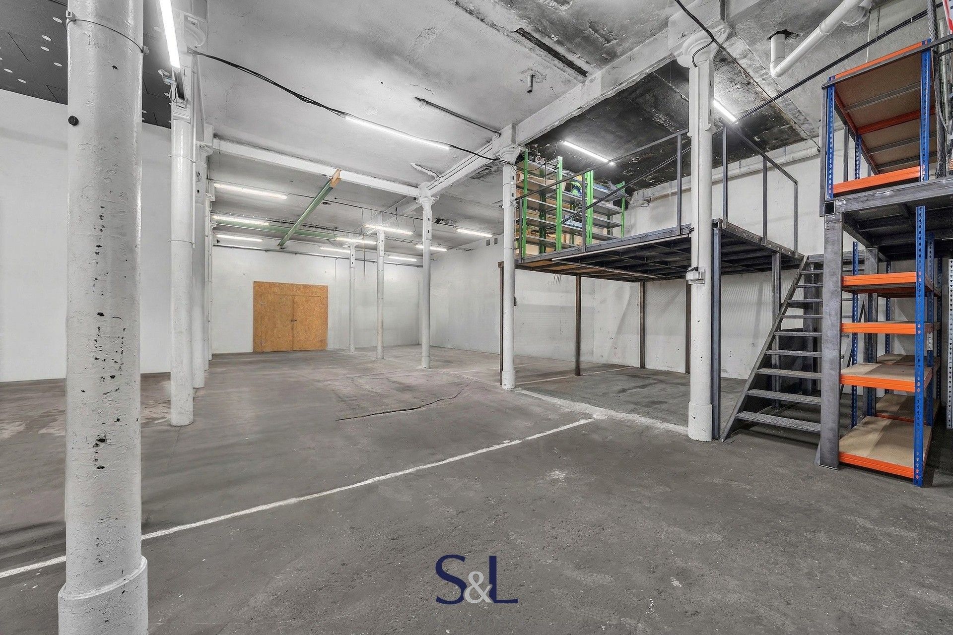 Prodej komerčního prostoru 626 m² - foto 7