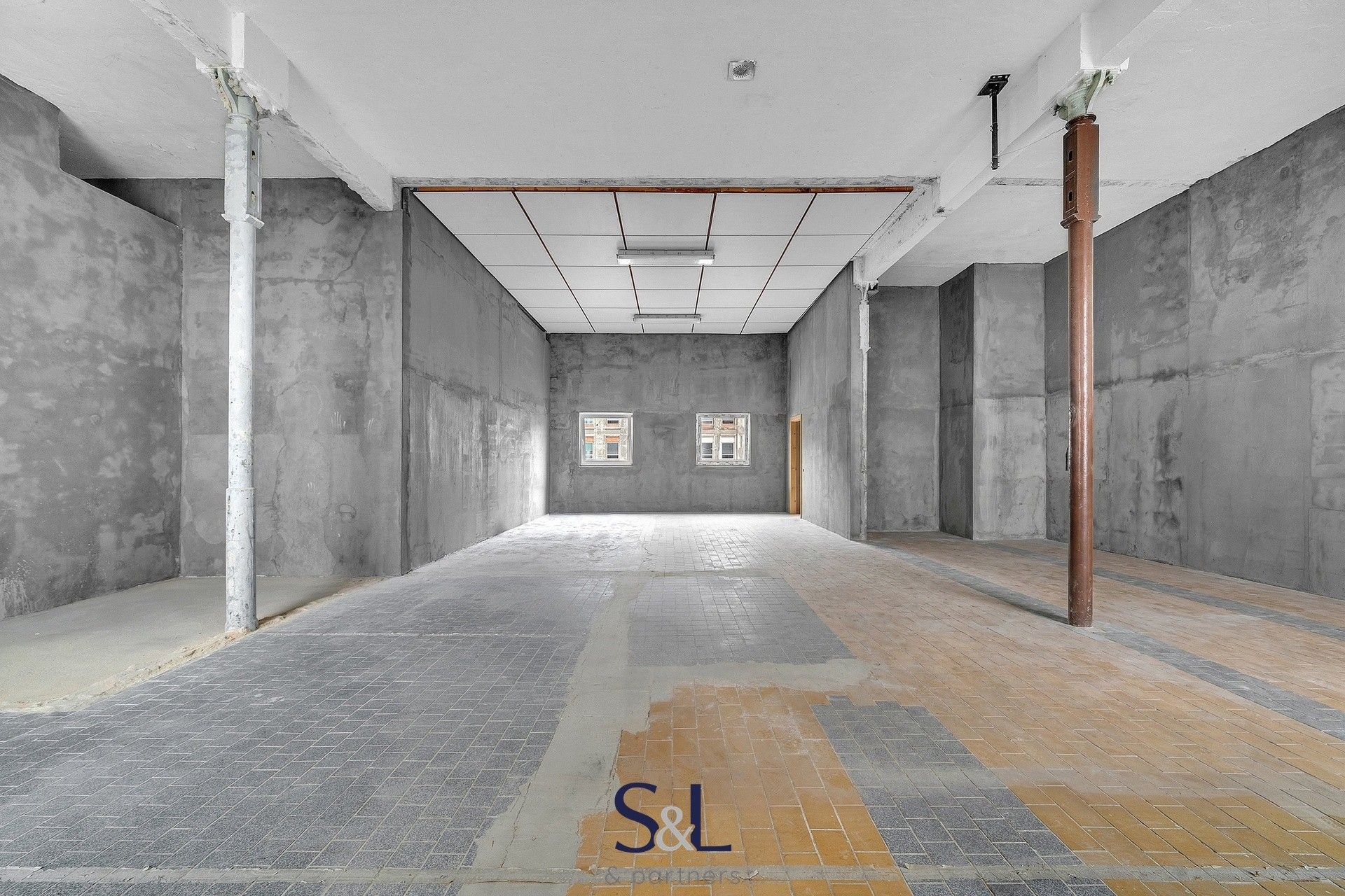 Prodej komerčního prostoru 626 m² - foto 17