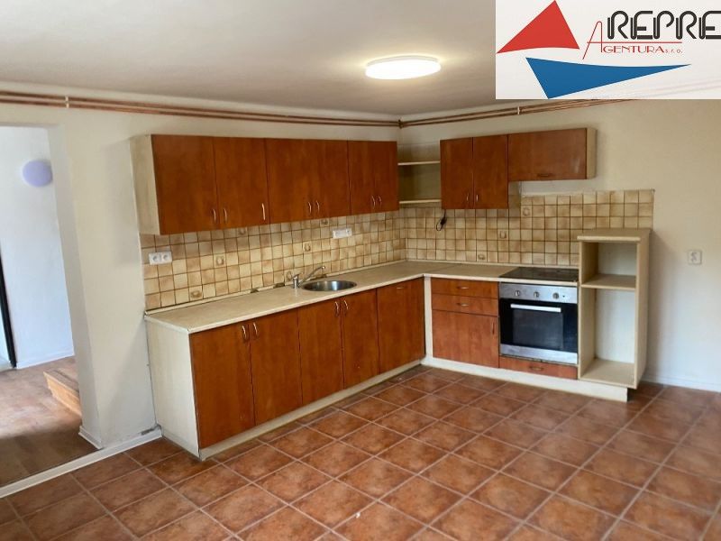 Prodej domu 187 m² - foto 2