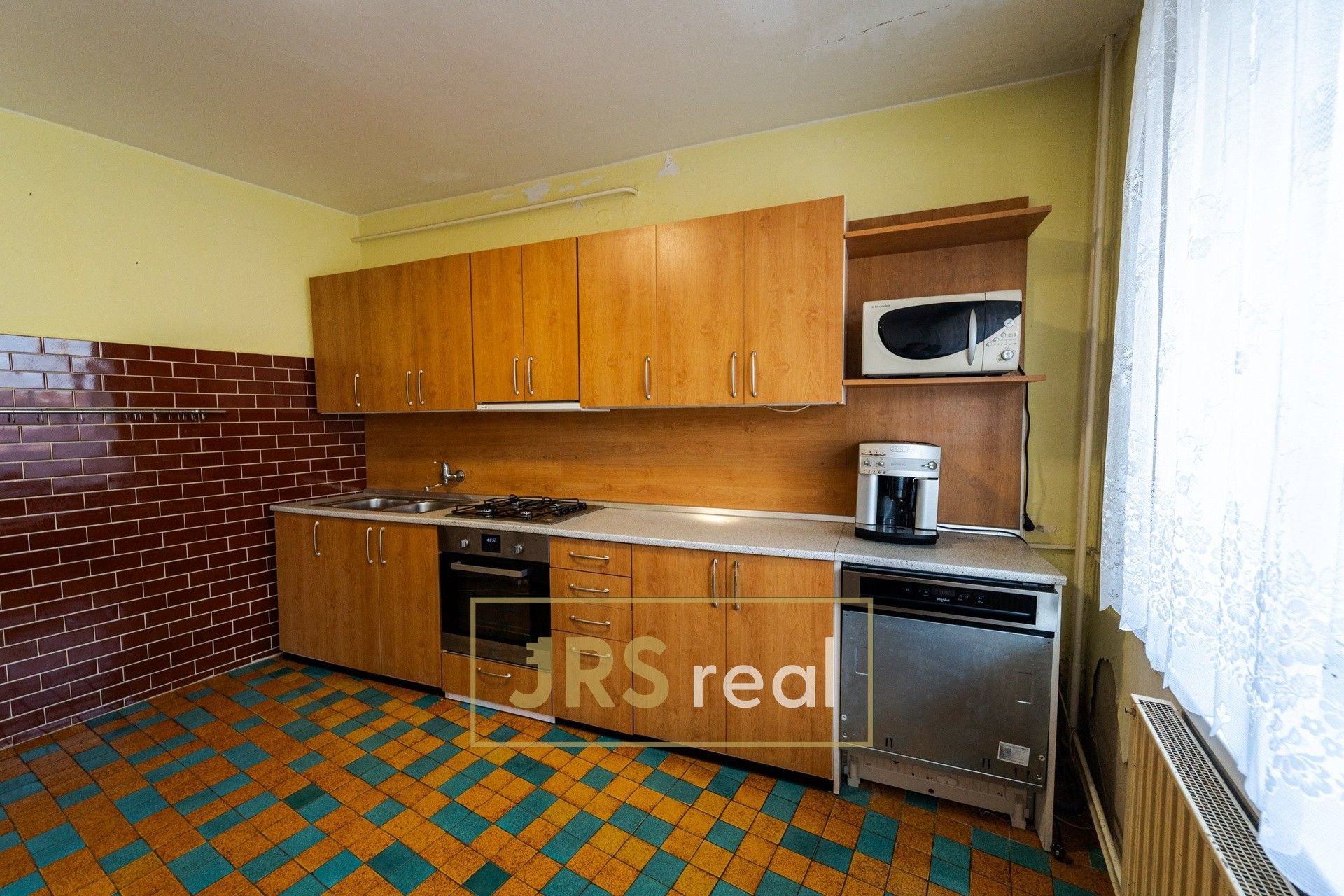 Prodej domu 200 m² - foto 3
