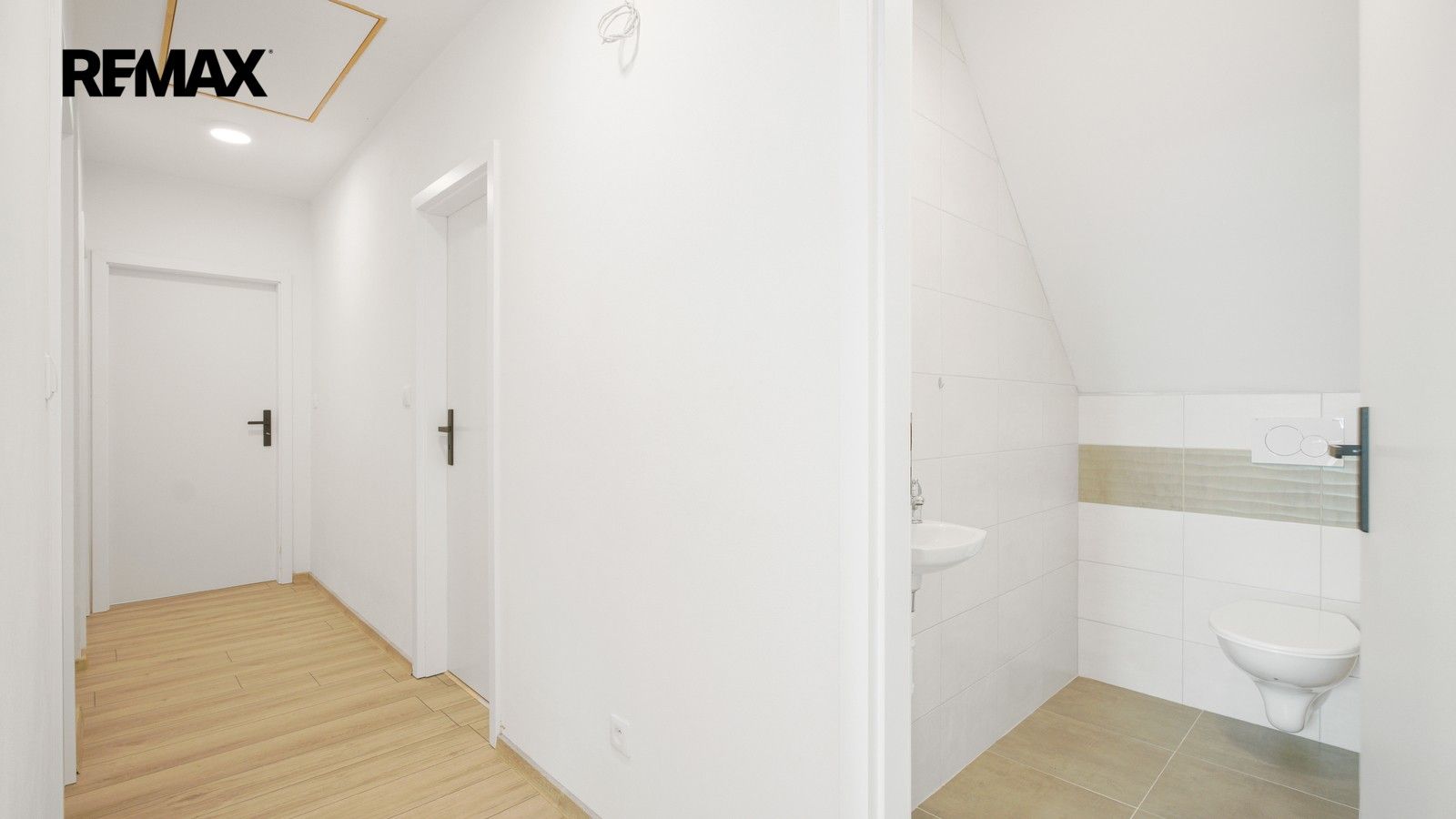 Prodej domu 193 m² - foto 9