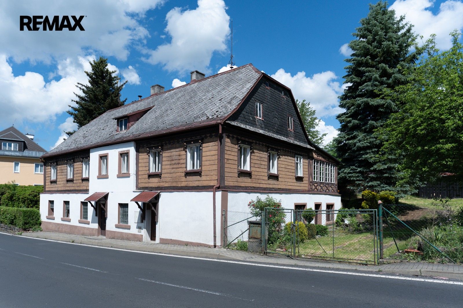Prodej domu 500 m² - foto 1