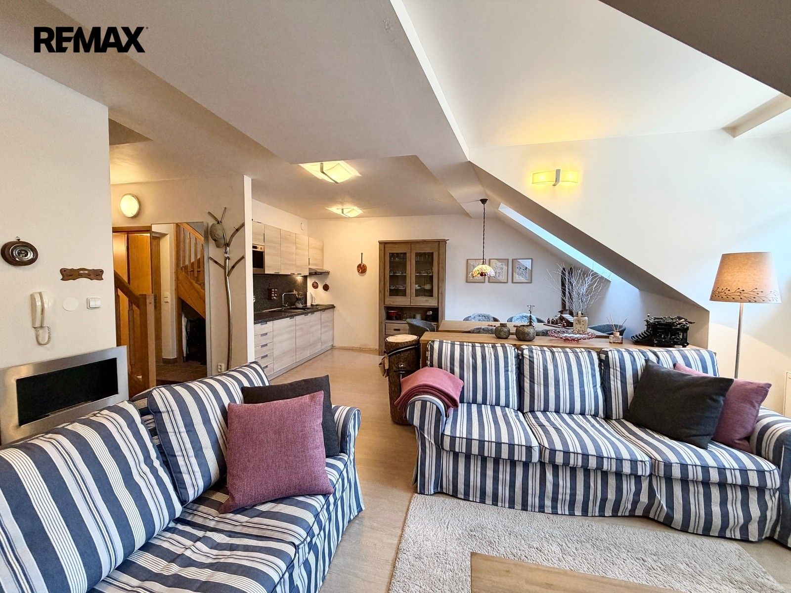 Prodej nemovitosti 77 m² - foto 22