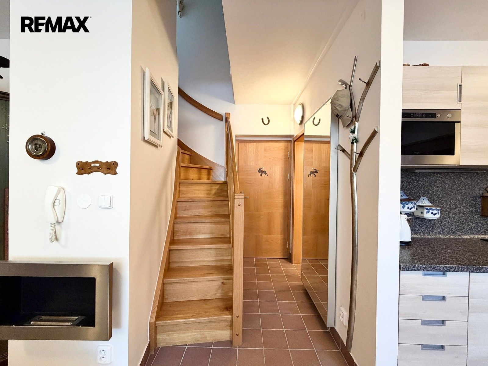 Prodej nemovitosti 77 m² - foto 24