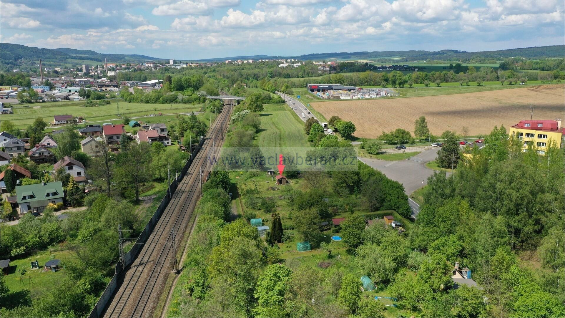 Prodej pozemku 703 m² - foto 7