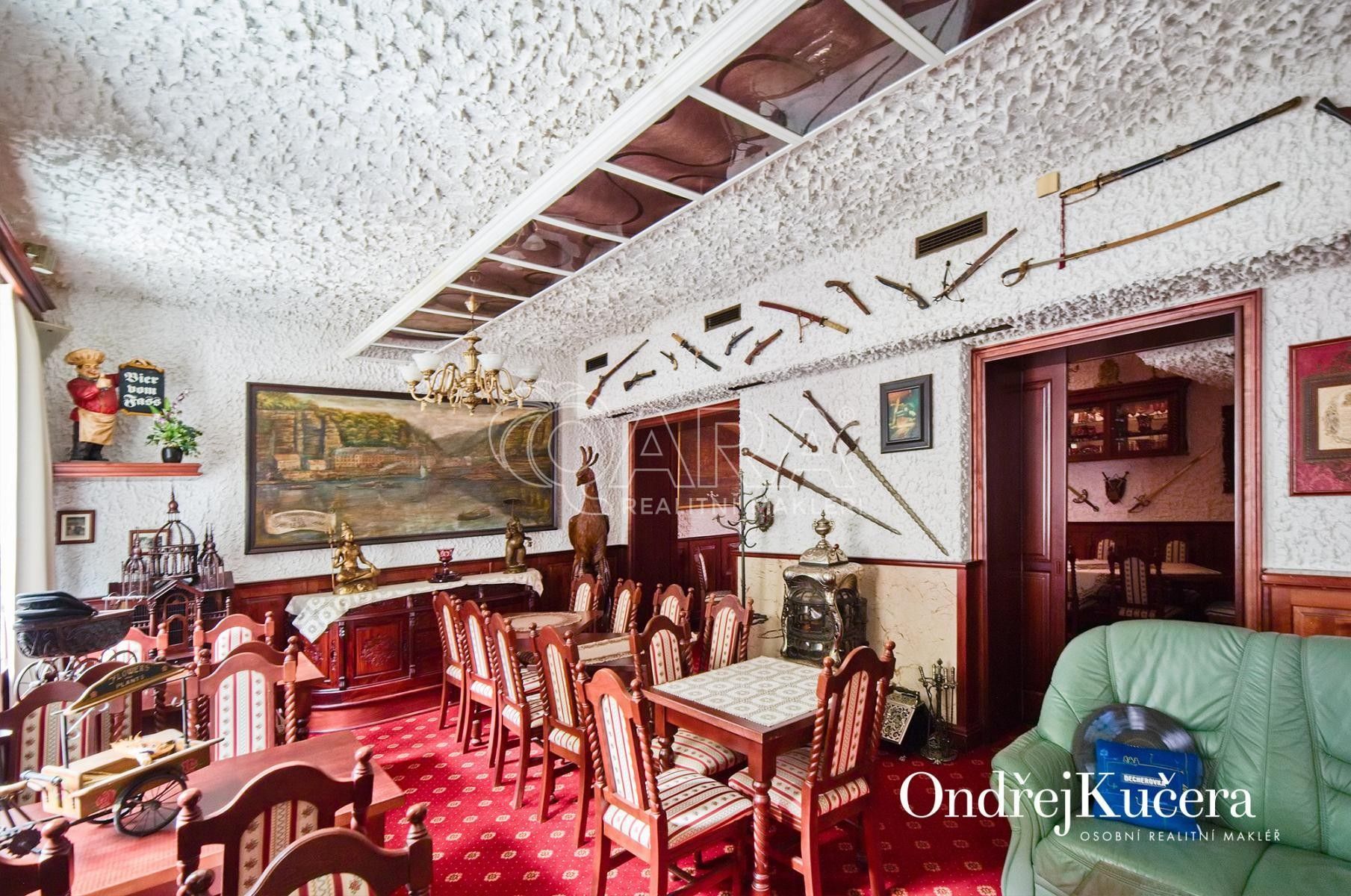 Prodej komerčního prostoru 832 m² - foto 7
