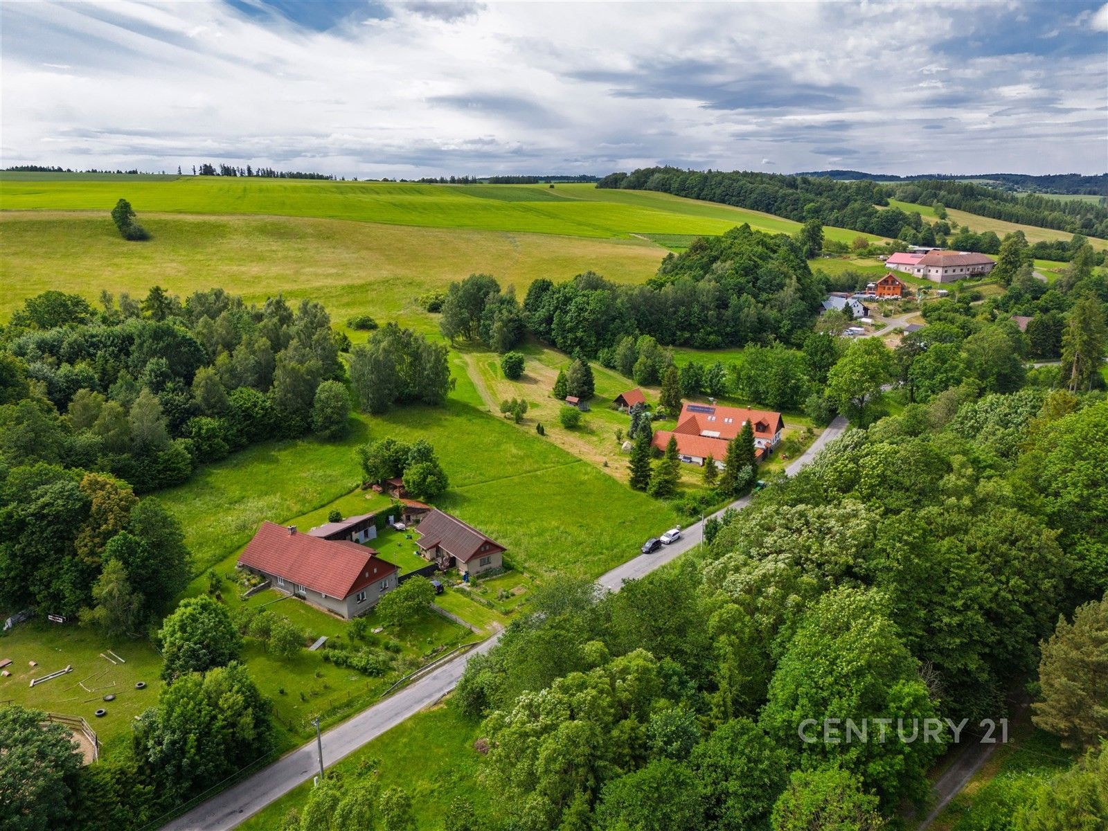 Prodej pozemku 820 m² - foto 3