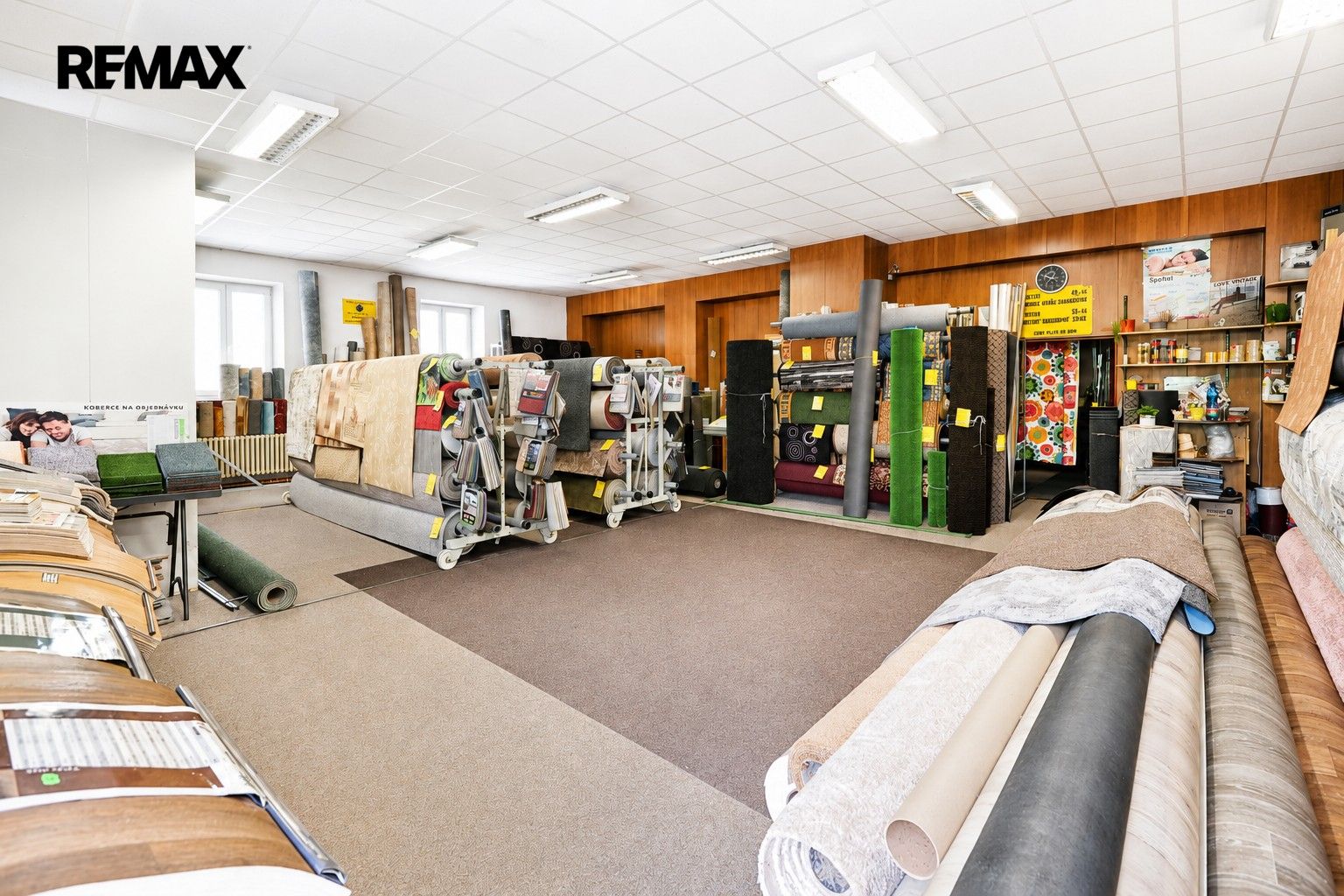 Prodej komerčního prostoru 763 m² - foto 3