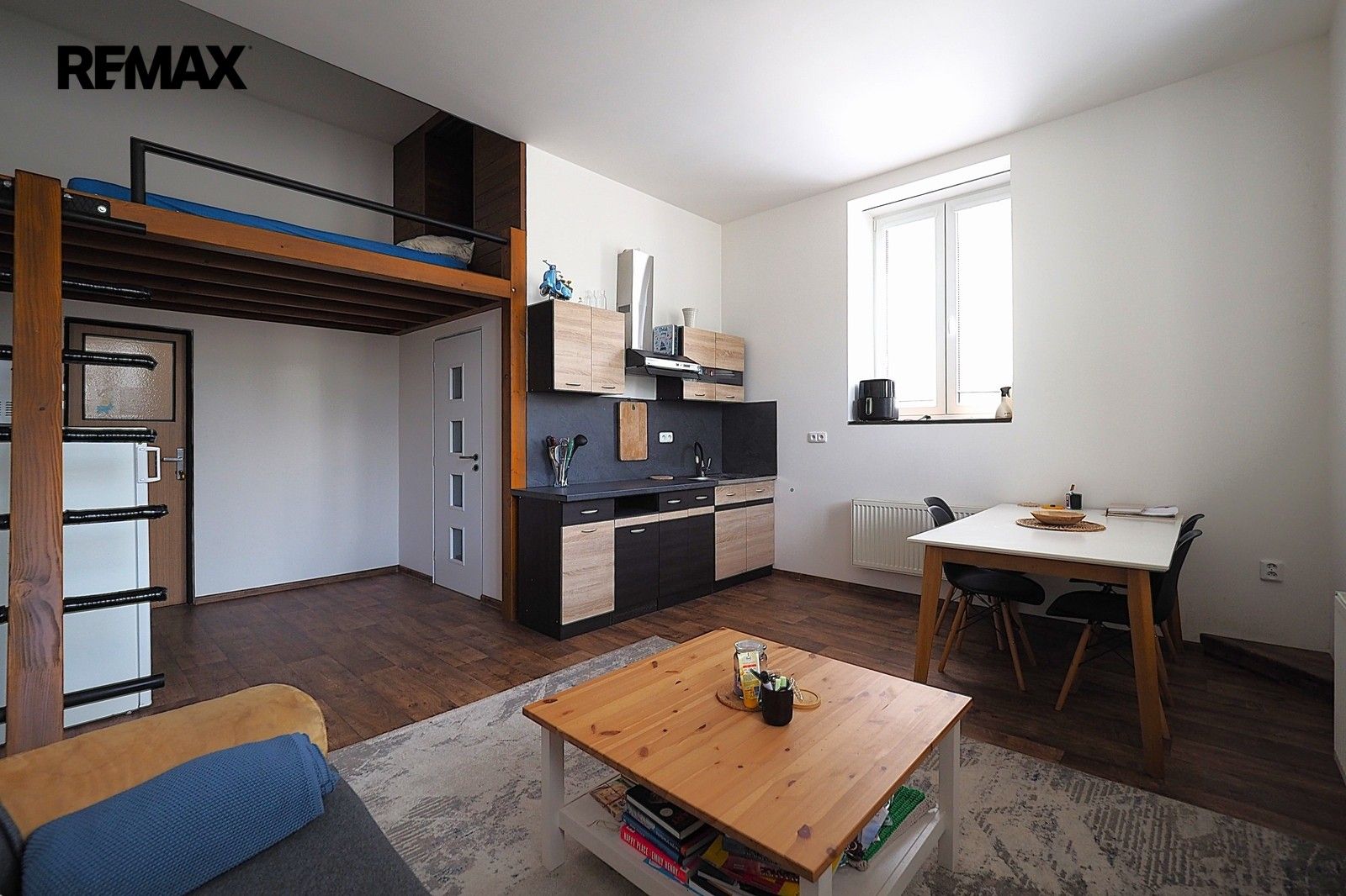 Prodej komerčního prostoru 763 m² - foto 9