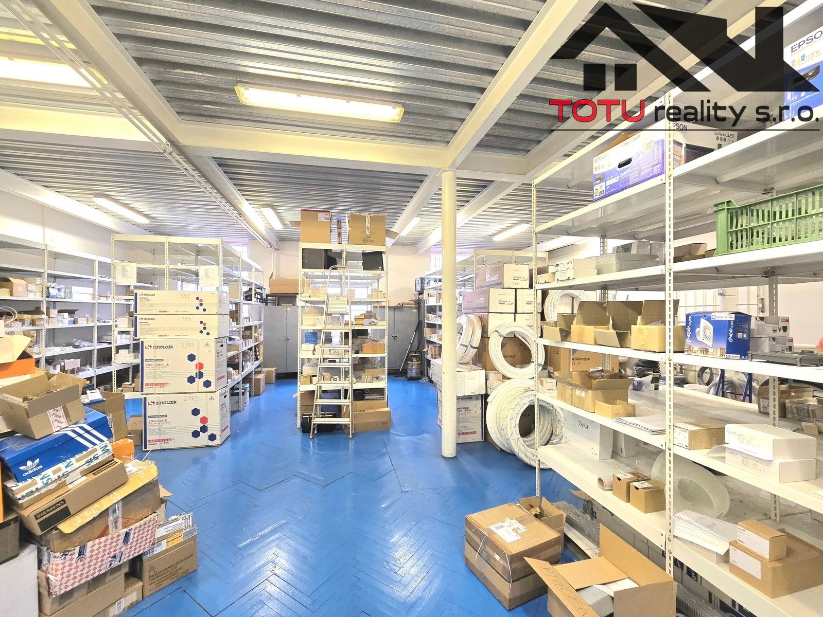 Prodej komerčního prostoru 3483 m² - foto 9