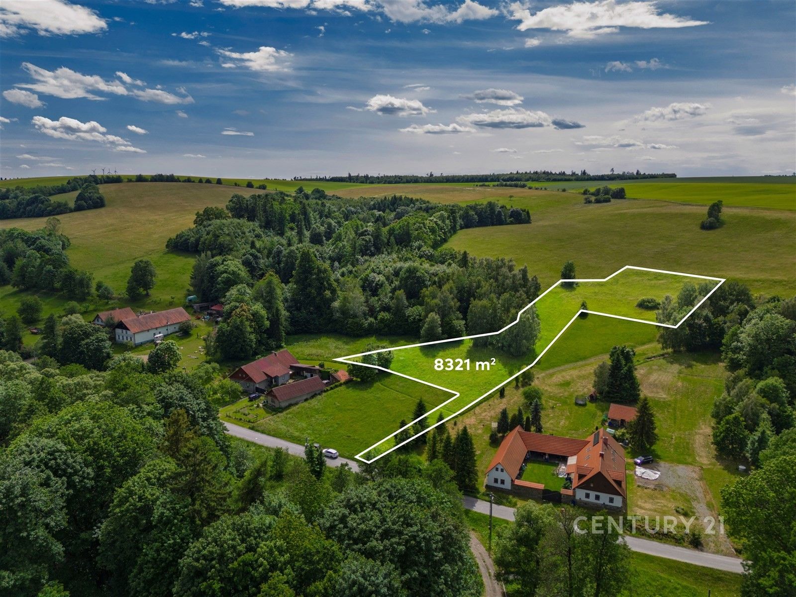 Prodej pozemku 8321 m² - foto 1