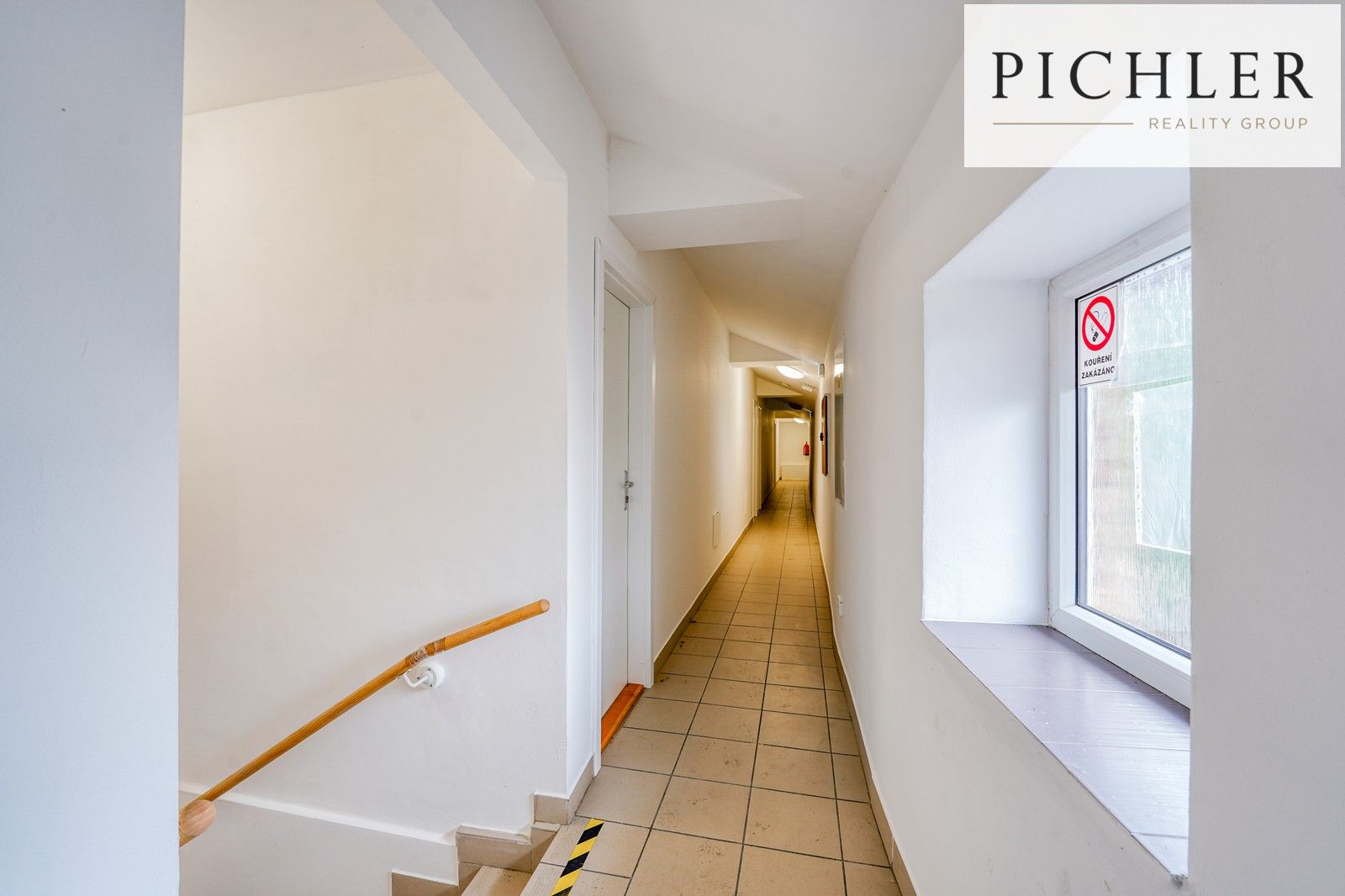 Prodej komerčního prostoru 900 m² - foto 7