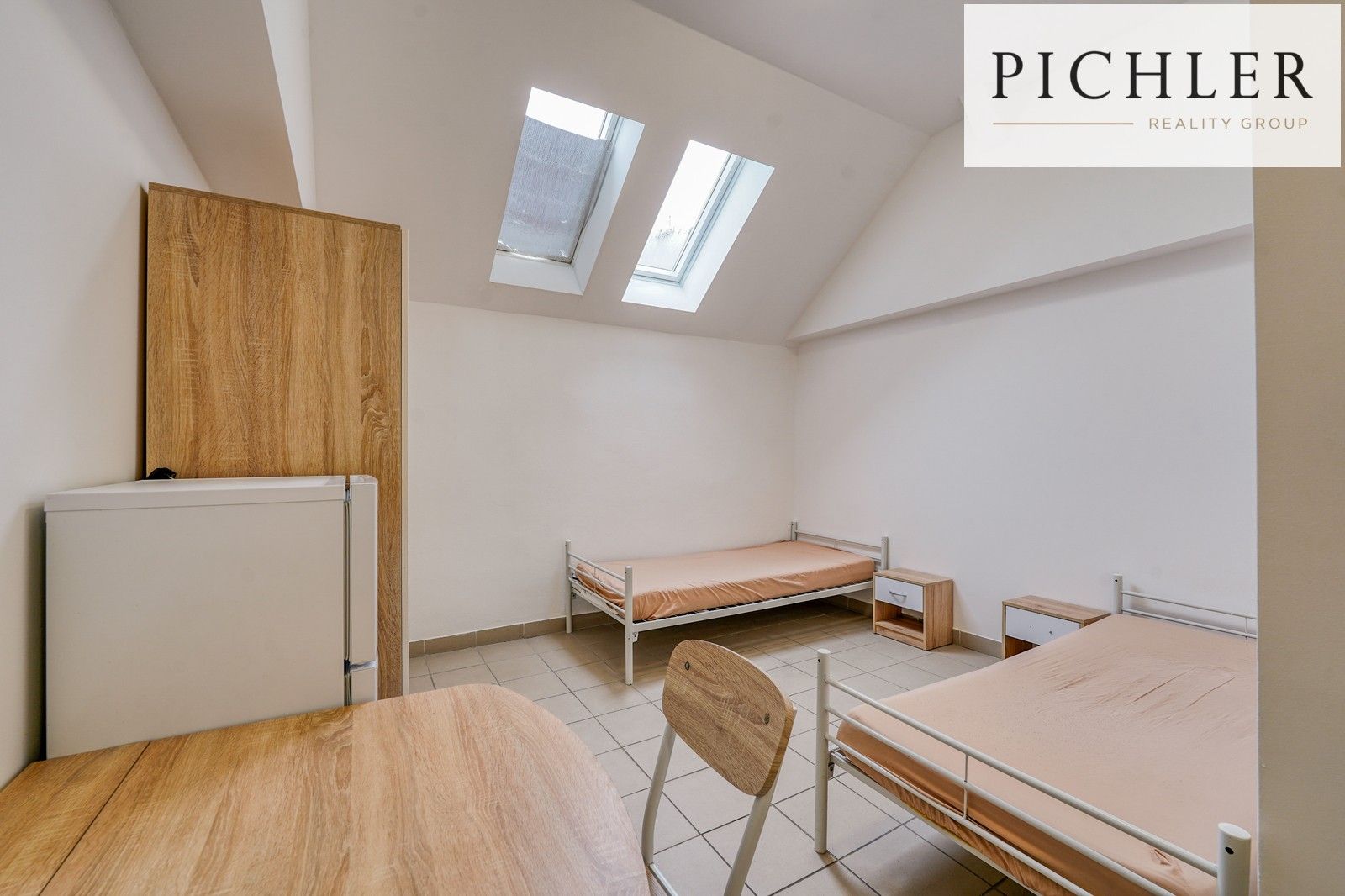Prodej komerčního prostoru 900 m² - foto 9