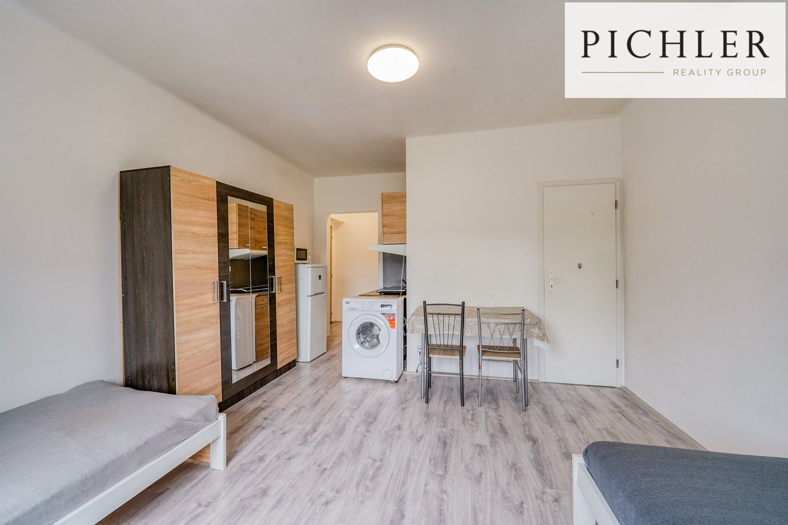 Prodej komerčního prostoru 900 m² - foto 20