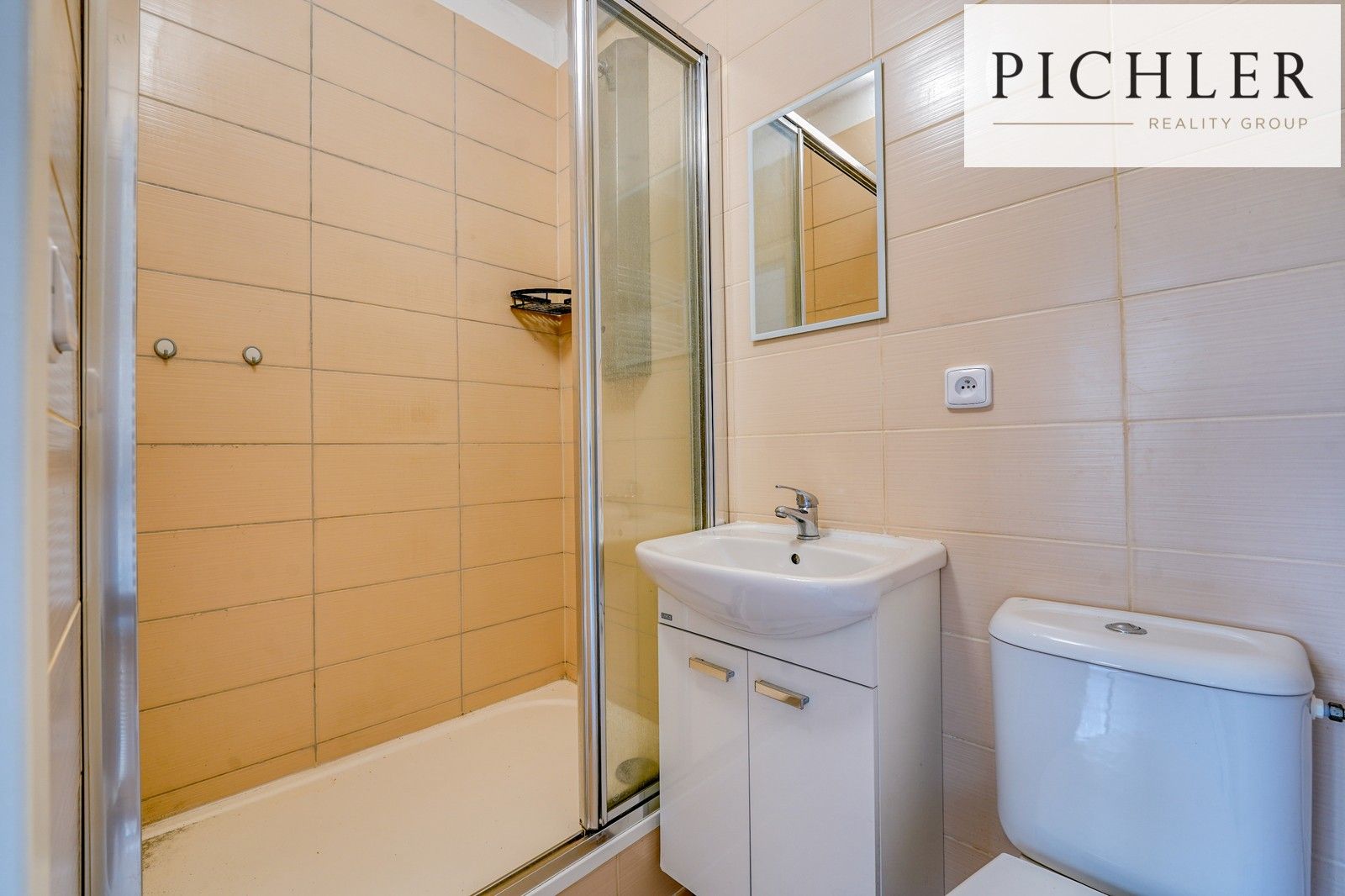 Prodej komerčního prostoru 900 m² - foto 22