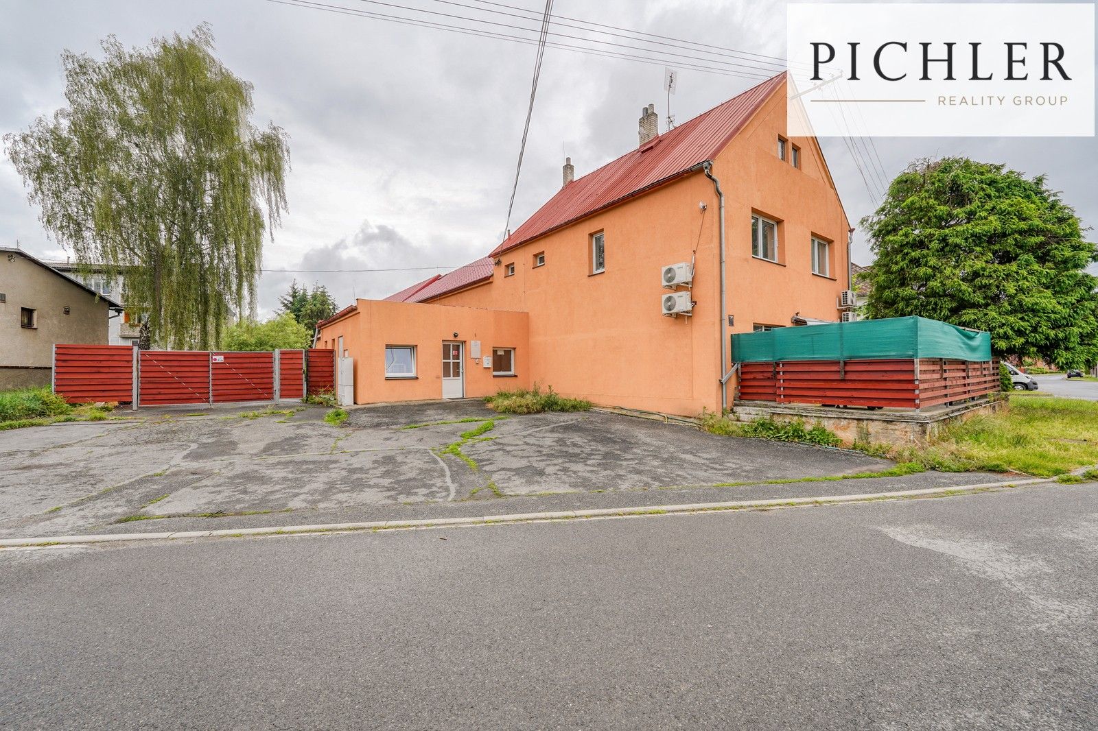 Prodej komerčního prostoru 900 m² - foto 23