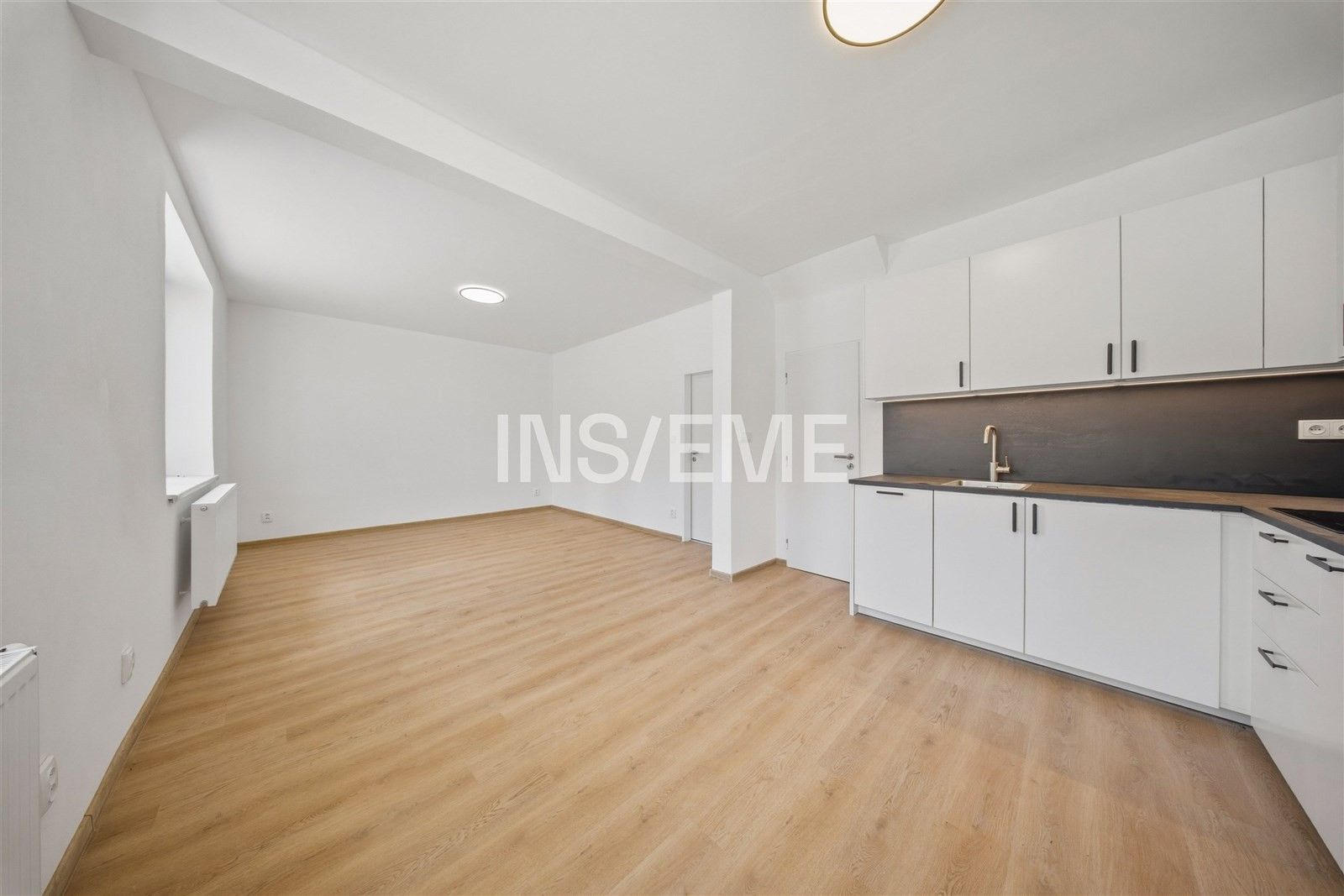 Pronájem bytu 3+kk 86 m² - foto 1