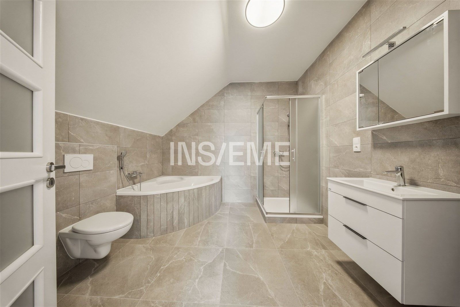Pronájem bytu 3+kk 98 m² - foto 6