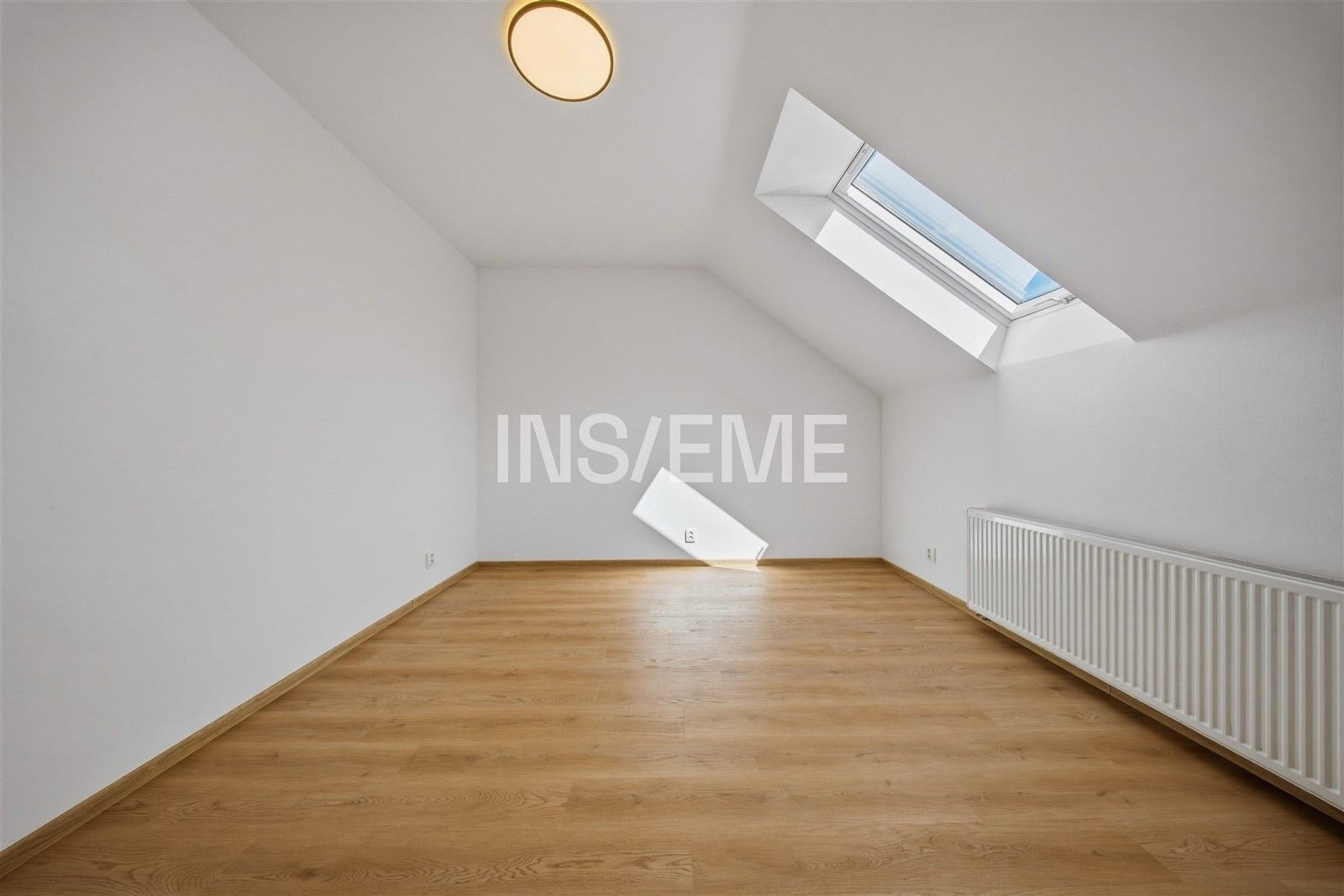 Pronájem bytu 3+kk 98 m² - foto 11