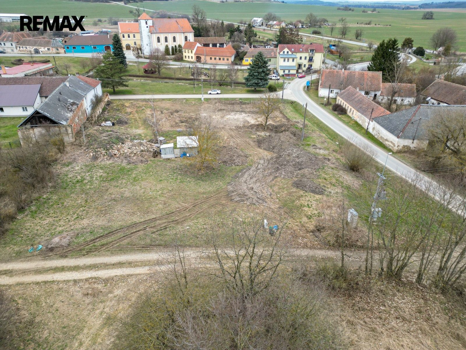 Prodej pozemku 1114 m² - foto 3