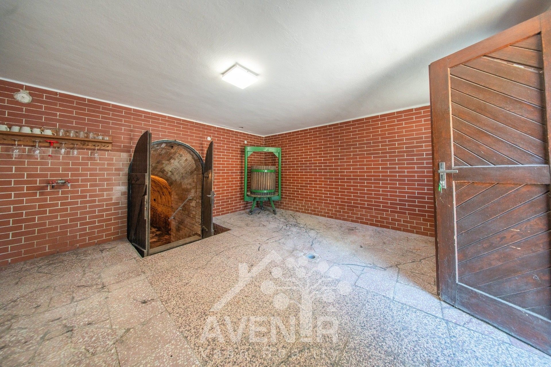 Prodej nemovitosti 84 m² - foto 5