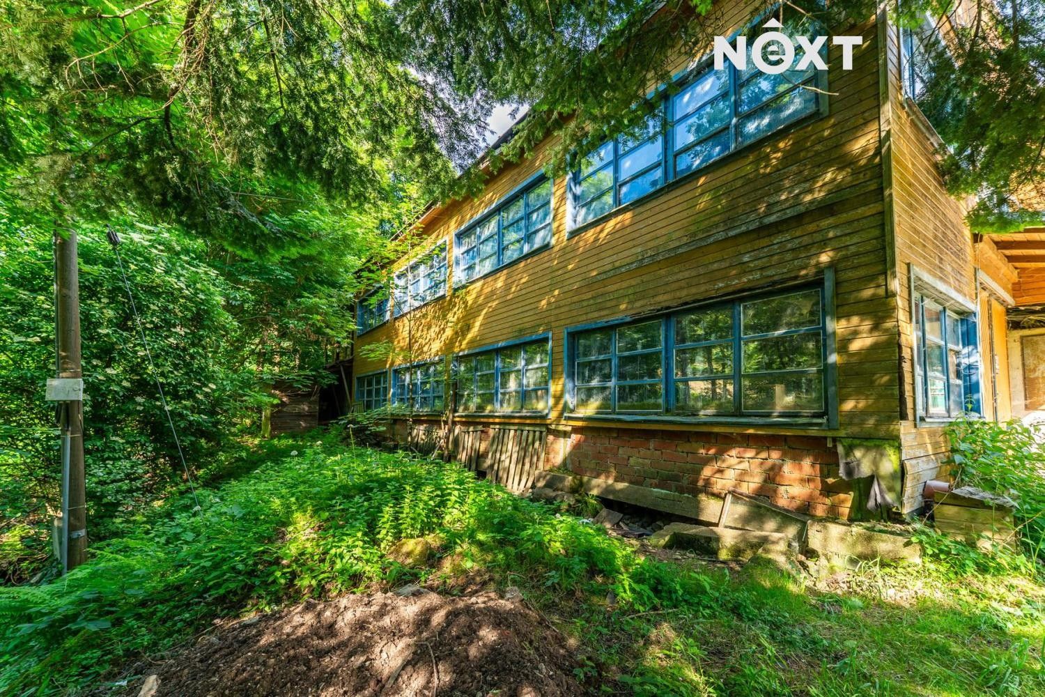 Prodej nemovitosti 750 m² - foto 3