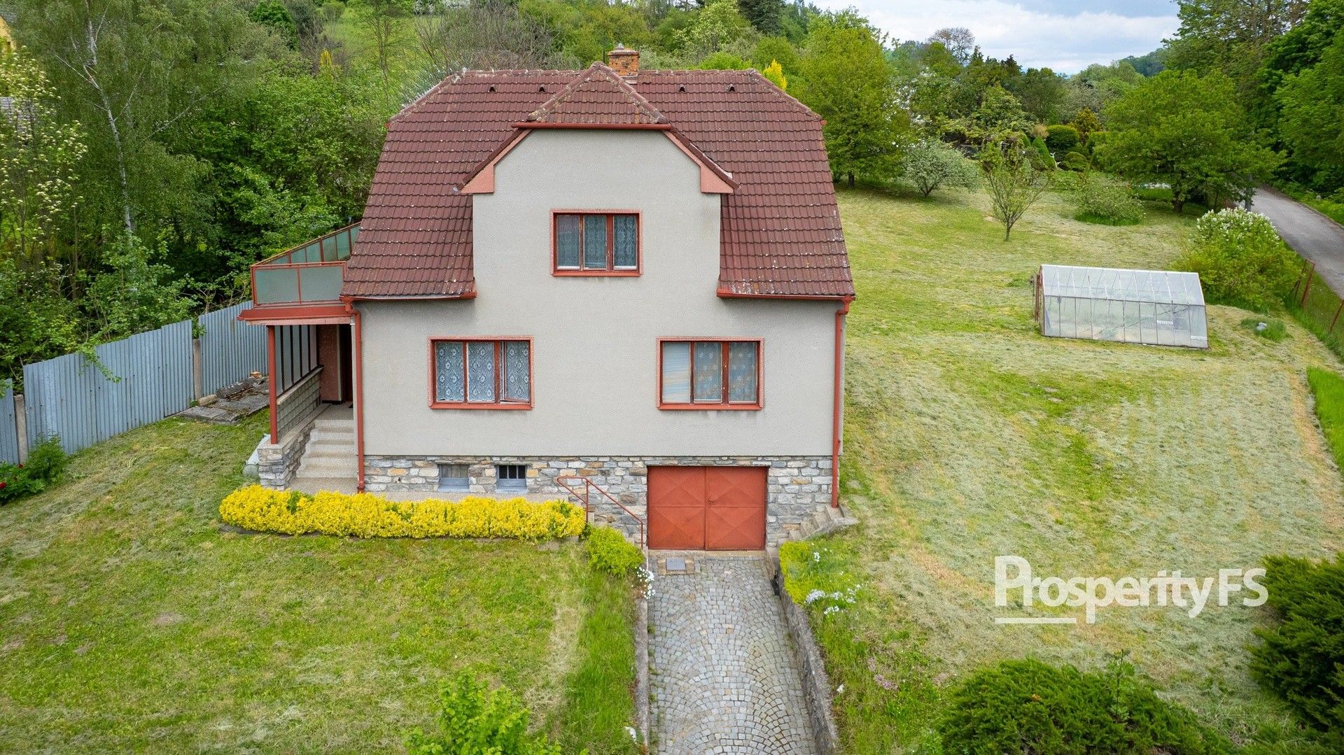 Prodej domu 162 m² - foto 2