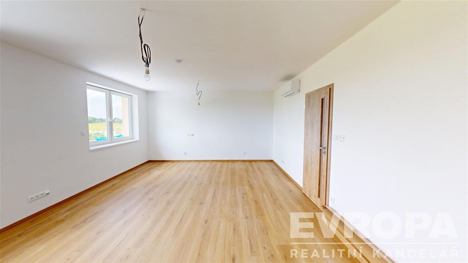 Prodej bytu 3+kk 91 m² - foto 1