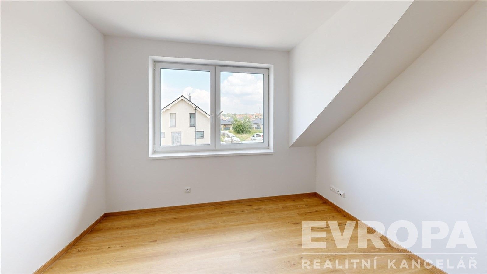 Prodej bytu 3+kk 91 m² - foto 8