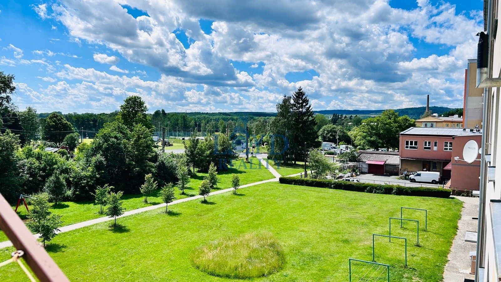Prodej bytu 2+1 57 m² - foto 2