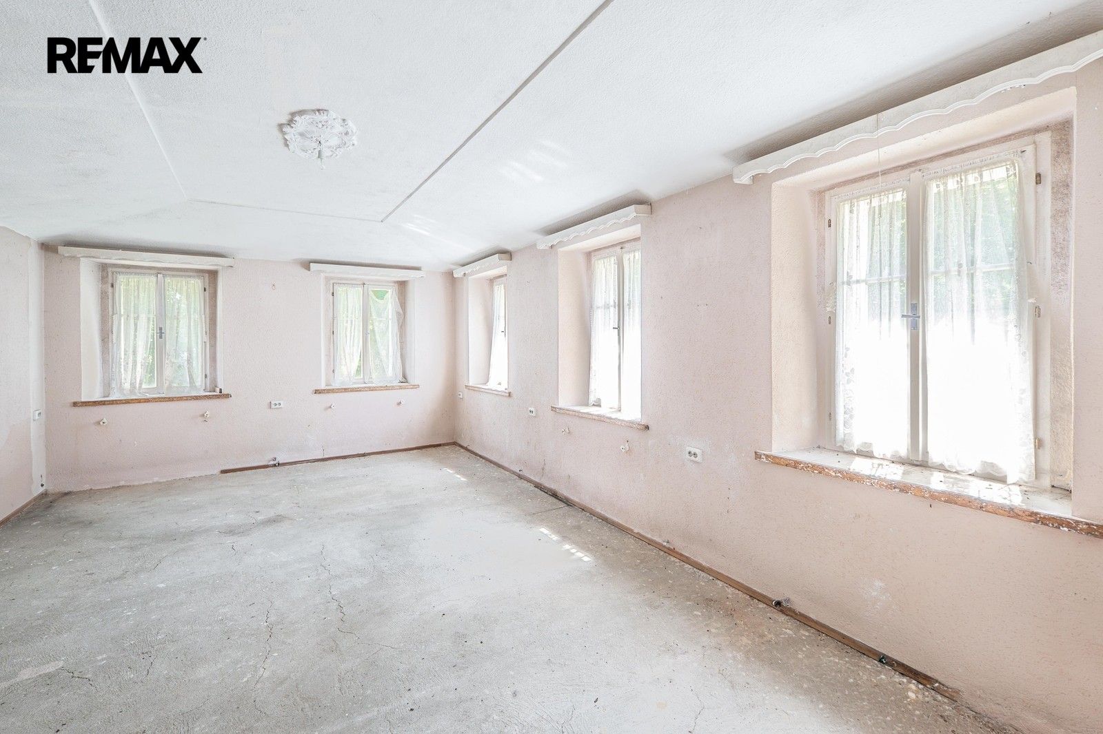 Prodej pozemku 21306 m² - foto 8