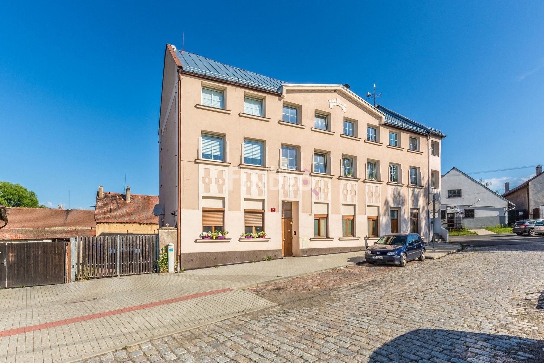 Prodej bytu 3+kk 98 m² - foto 1