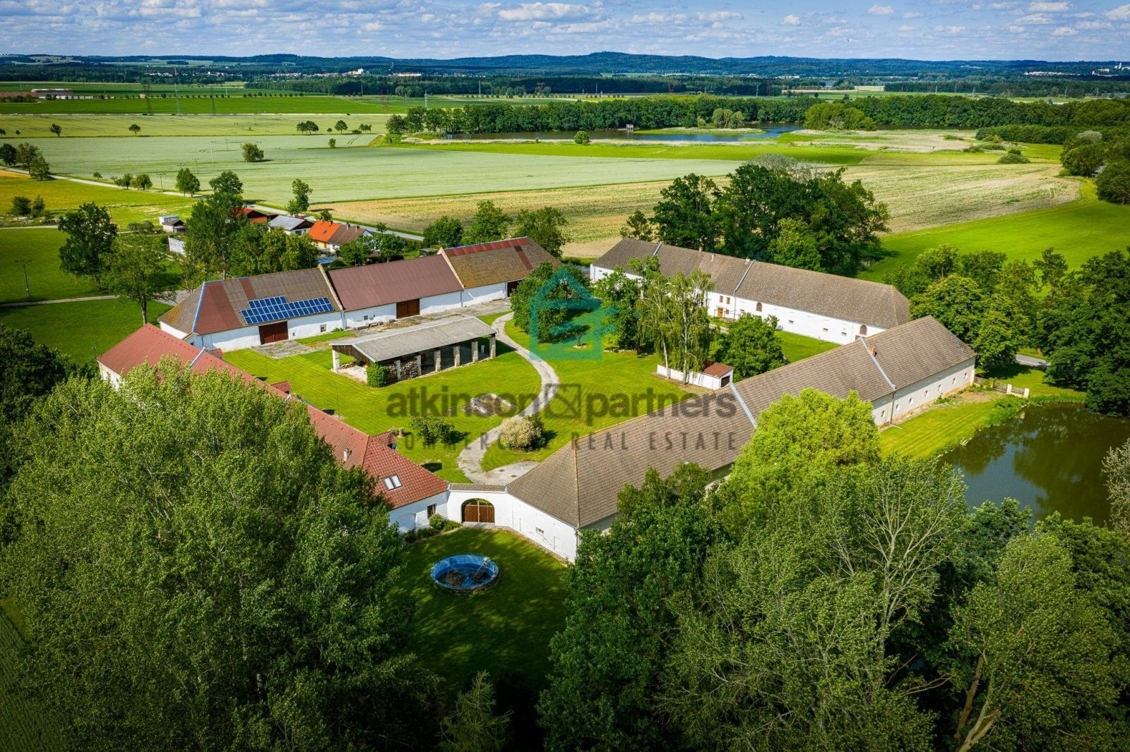 Prodej domu 1600 m² - foto 14