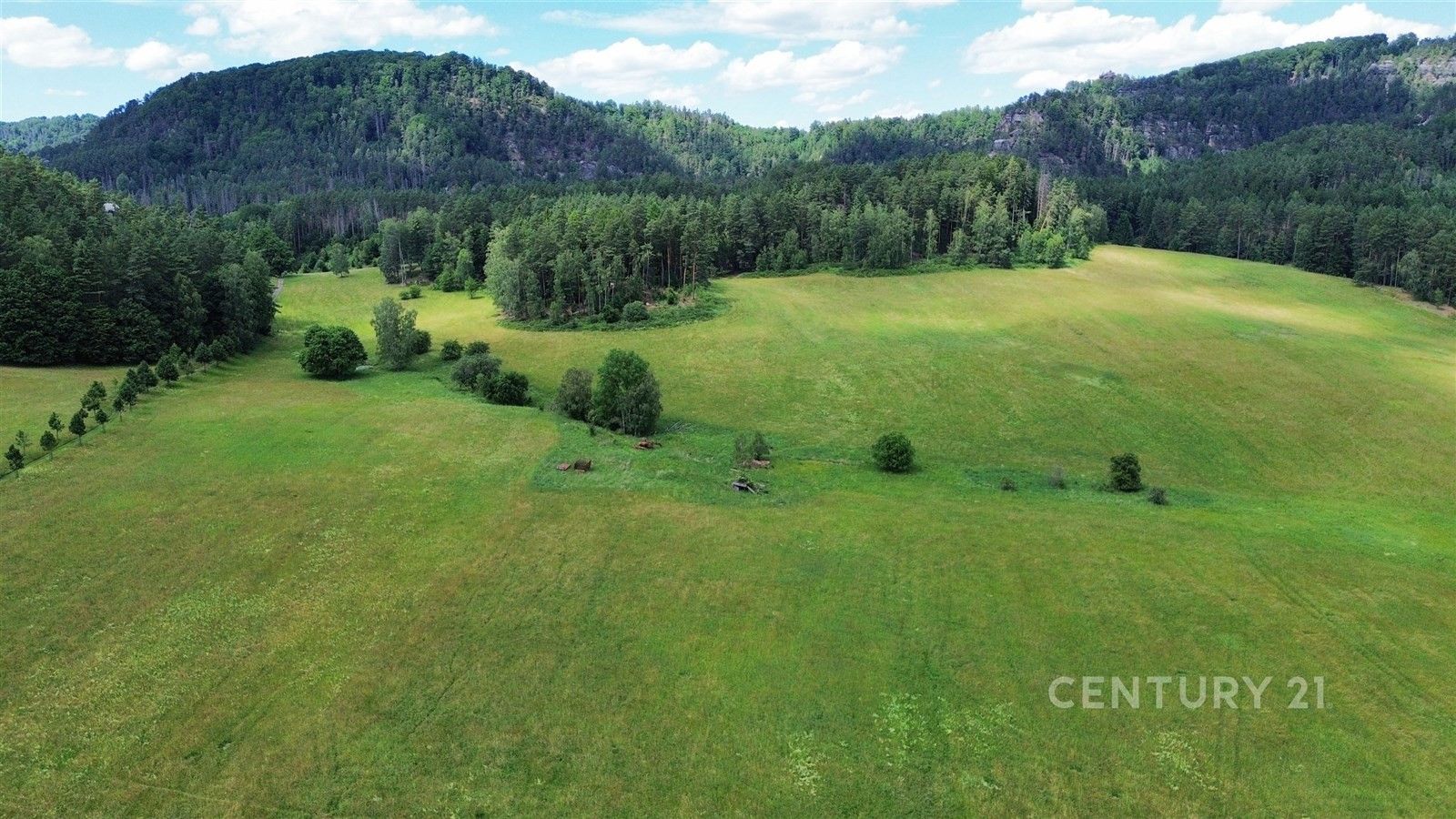 Prodej pozemku 2078 m² - foto 16