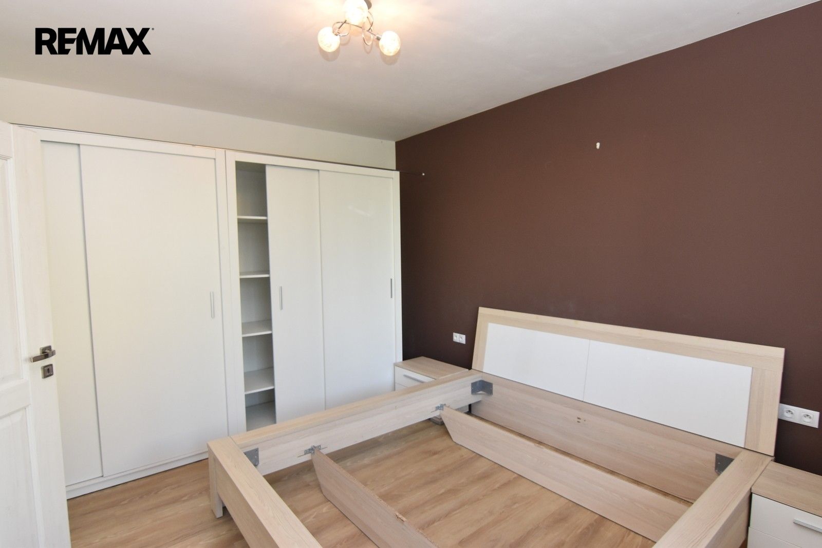 Pronájem bytu 3+1 72 m² - foto 11