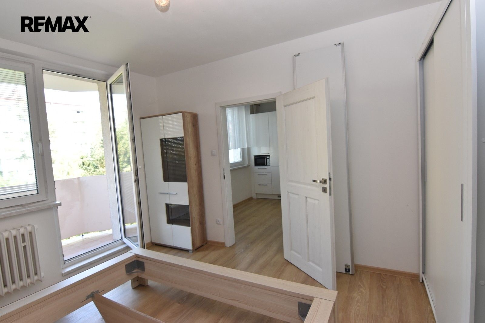 Pronájem bytu 3+1 72 m² - foto 12