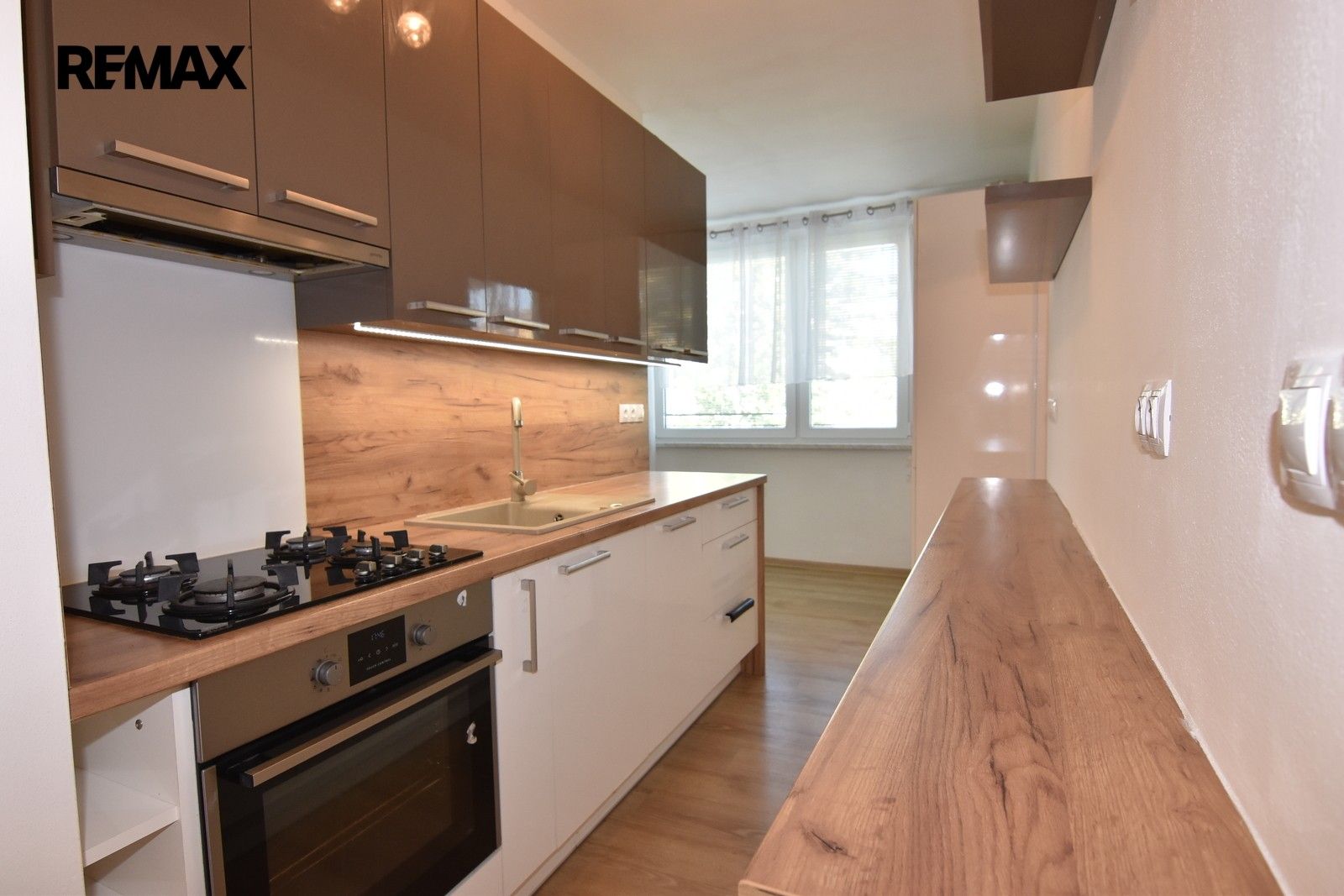 Pronájem bytu 3+1 72 m² - foto 18
