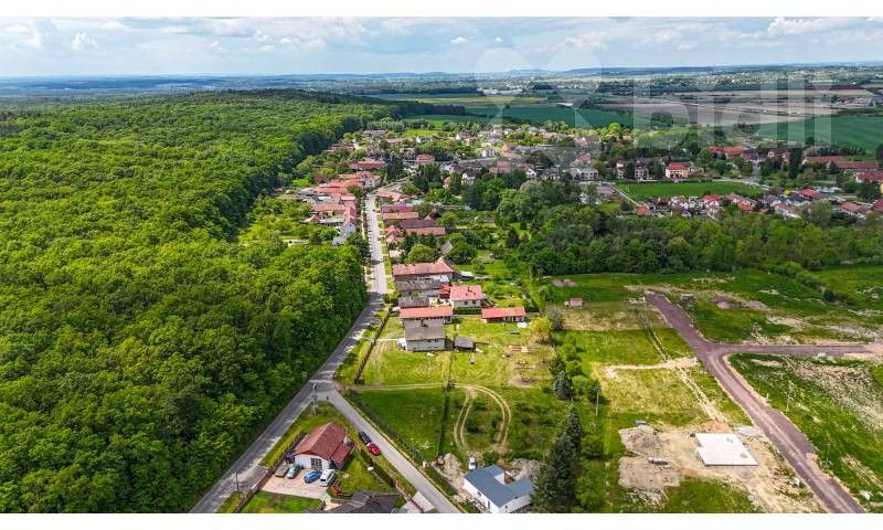 Prodej pozemku 899 m² - foto 1