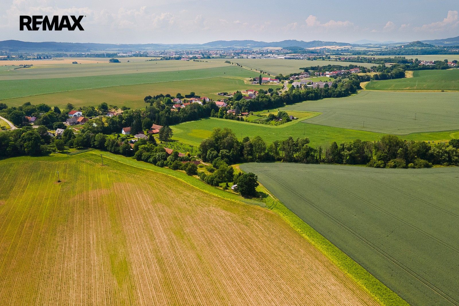 Prodej pozemku 600 m² - foto 5