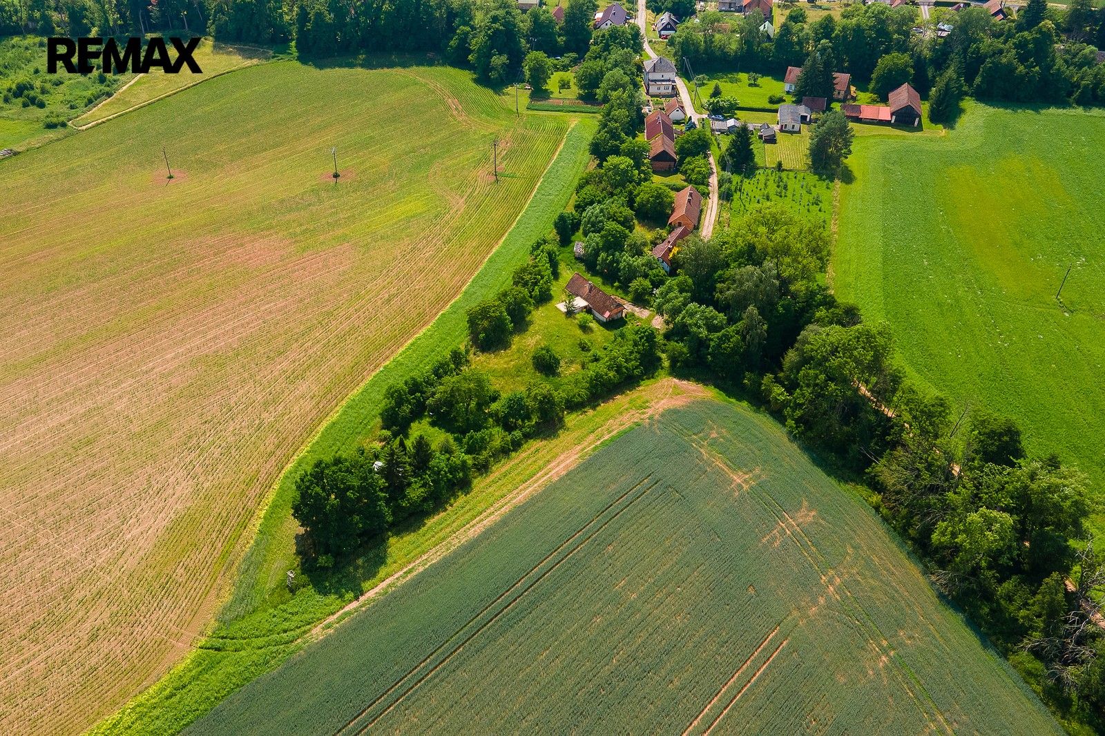 Prodej pozemku 600 m² - foto 12