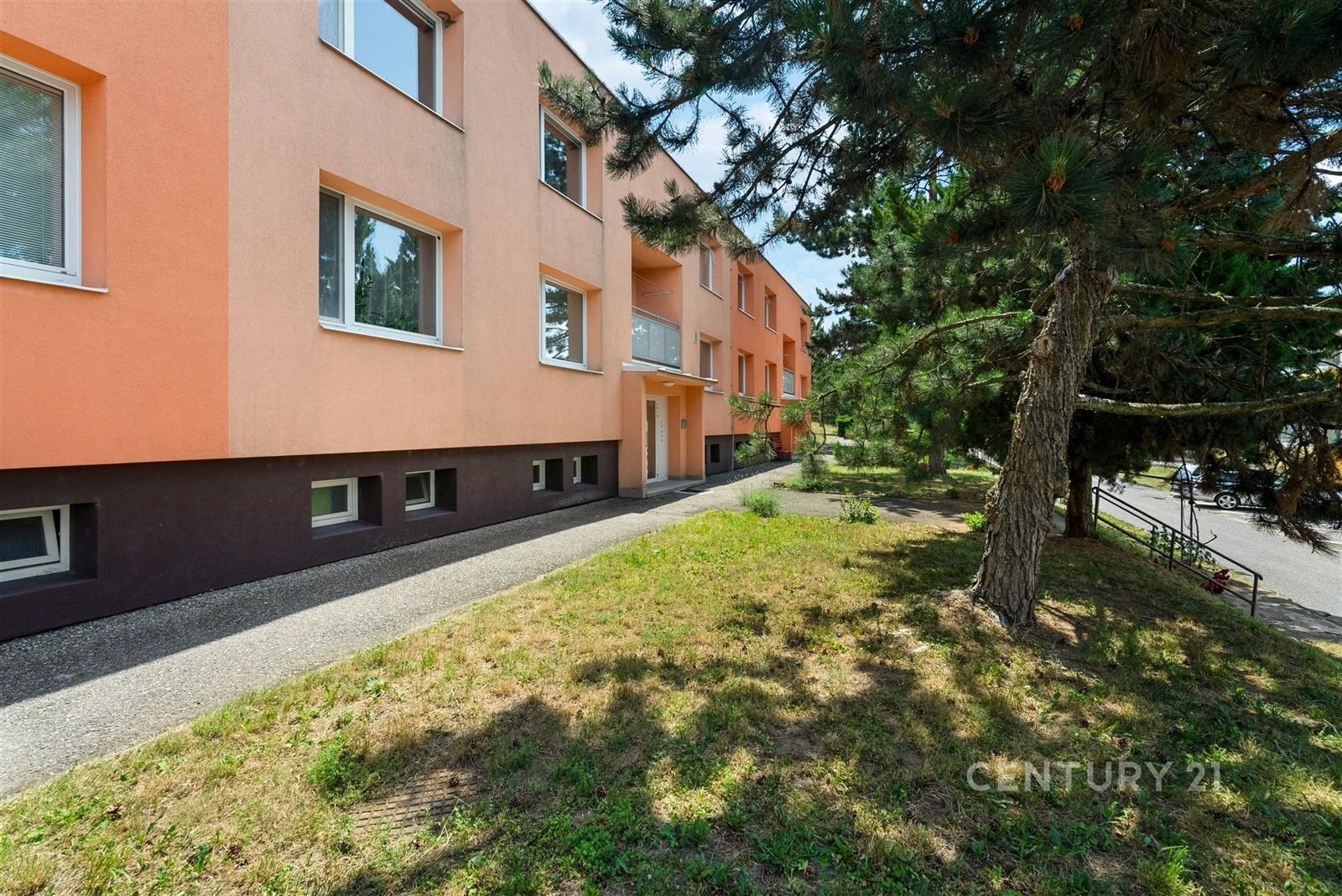 Prodej bytu 3+1 73 m² - foto 2