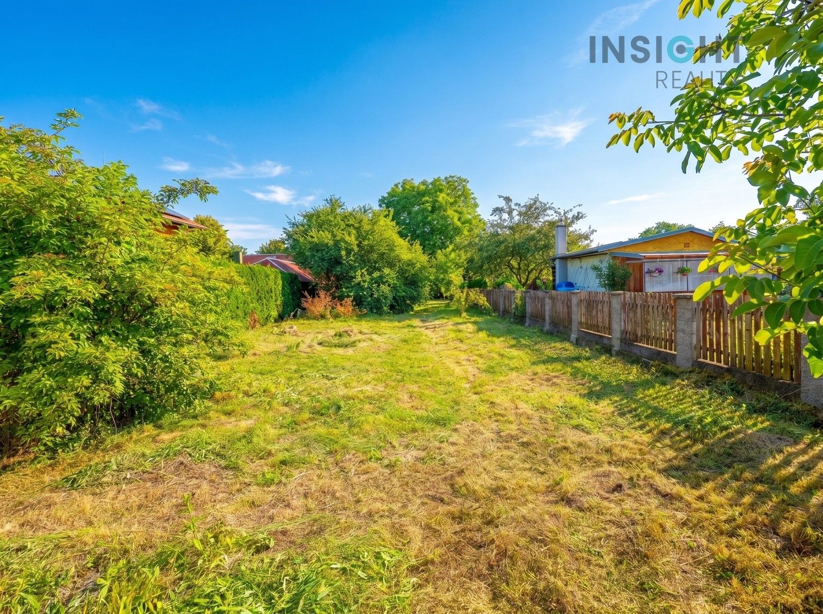 Prodej pozemku 564 m² - foto 1