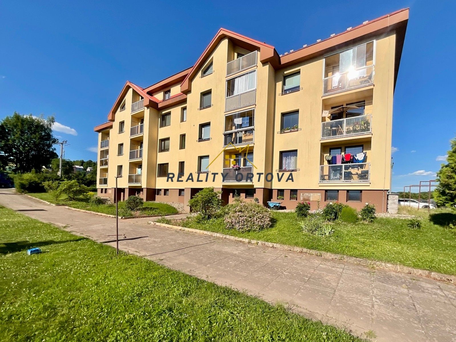 Prodej bytu 3+1 78 m² - foto 1